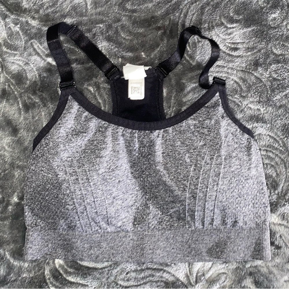 Reebok Top